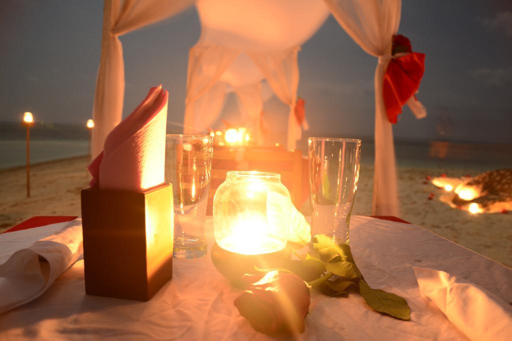 Shadow Palm Hotel Maafushi Bagian luar foto